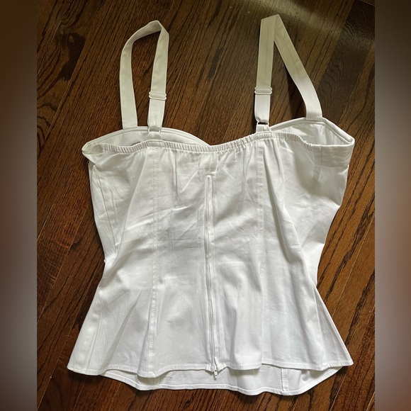 Pinup Couture vamp top, XL - Picture 2 of 5